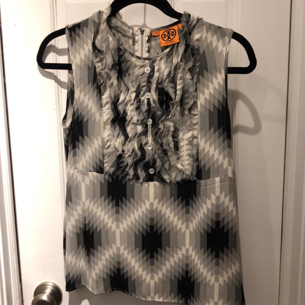 Tory Burch Sleeveless Silk Top Blouse 👀